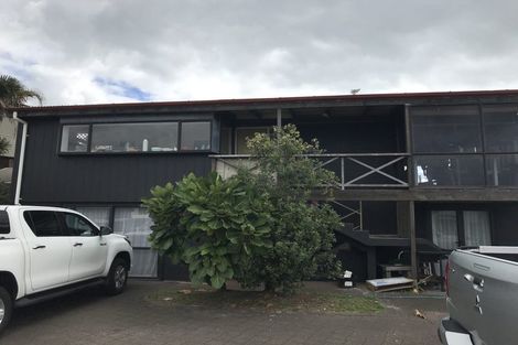 Photo of property in 5 Surf Road, Mount Maunganui, 3116