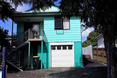 Photo of property in 4/14 Taitimu Drive, Weymouth, Auckland, 2103