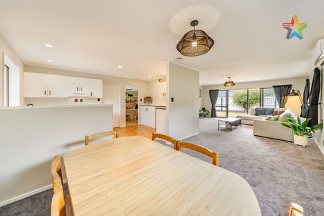 Photo of property in 1/286 Fergusson Drive, Heretaunga, Upper Hutt, 5018