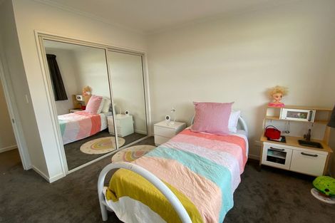 Photo of property in 192 Faringdon Boulevard, Rolleston, 7615