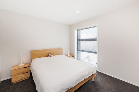 Photo of property in 27 Coutts Way, Fitzherbert, Palmerston North, 4410