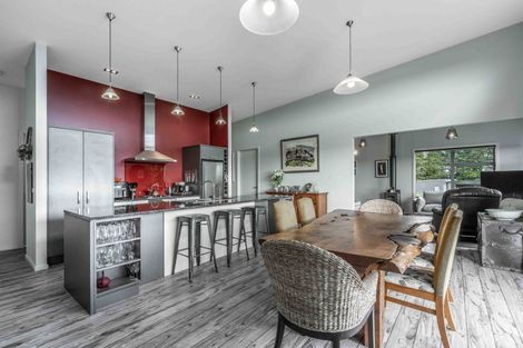 Photo of property in 2390 Owaka Highway, Katea, Balclutha, 9271