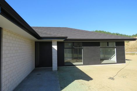 Photo of property in 12 Yorkshire Close, Whitby, Porirua, 5024