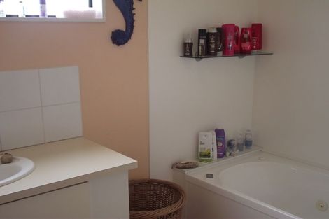 Photo of property in 166b Seaforth Road, Waihi Beach, 3611