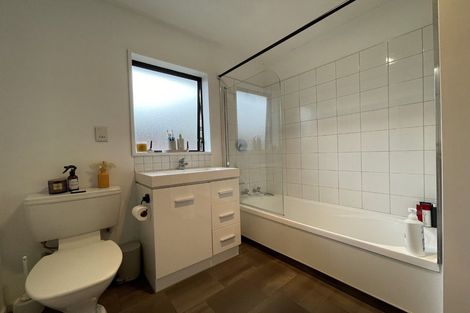Photo of property in 117a Wainoni Road, Avondale, Christchurch, 8061
