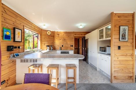 Photo of property in 49a Gillespies Road, Birchville, Upper Hutt, 5018