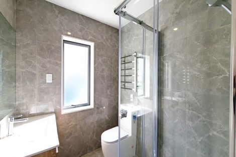 Photo of property in 44c Cyclarama Crescent, Massey, Auckland, 0614