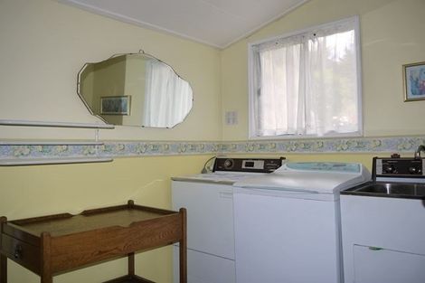 Photo of property in 22a Branxholm Street, Roxburgh, 9500