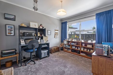 Photo of property in 33b Russleigh Drive, Dinsdale, Hamilton, 3204