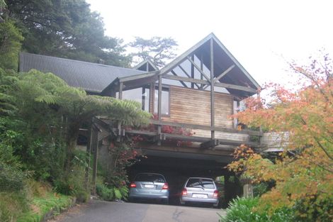 Photo of property in 11 Whiorau Grove, Lowry Bay, Lower Hutt, 5013