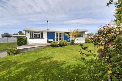 Photo of property in 1 High Street, Bulls, 4818