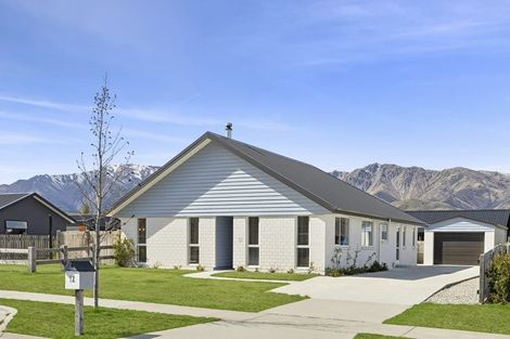 Photo of property in 12 Sentinel Drive, Lake Hawea, 9382