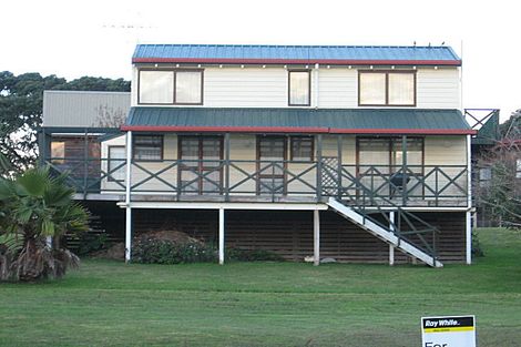 Photo of property in 4 Gerontius Lane, Snells Beach, 0920