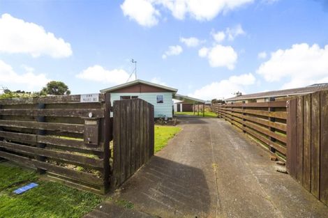 Photo of property in 198 Waihi Road, Hawera, 4610