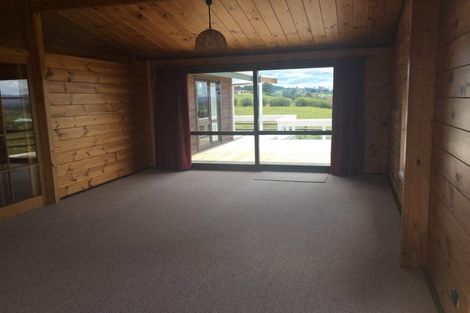 Photo of property in 32 Rowe Road, Ohauiti, Tauranga, 3173