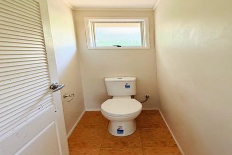 Photo of property in 67 Cedar Heights Avenue, Massey, Auckland, 0614