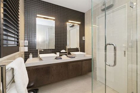 Photo of property in 8b Holmwood Road, Merivale, Christchurch, 8014