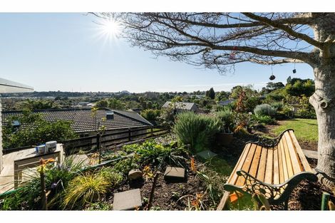 Photo of property in 187 Cambridge Road, Bethlehem, Tauranga, 3110