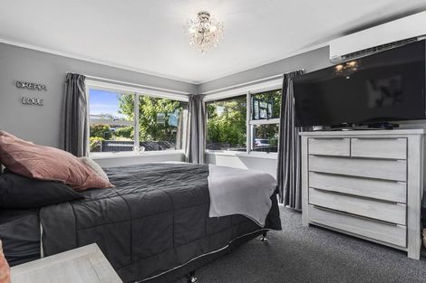 Photo of property in 8 Moa Place, Onerahi, Whangarei, 0110