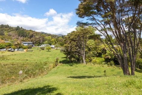 Photo of property in 2083 Rings Road, Coromandel, 3506
