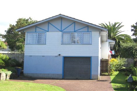 Photo of property in 5 Chislehurst Street, Henderson, Auckland, 0612