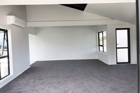 Photo of property in 10b Gifford Road, Papatoetoe, Auckland, 2025