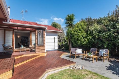 Photo of property in 24 Sunshine Avenue, Paraparaumu, 5032