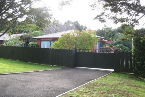 Photo of property in 23 Tane Road, Laingholm, Auckland, 0604