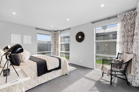 Photo of property in 15 Caledonia Drive, Mosgiel, 9024