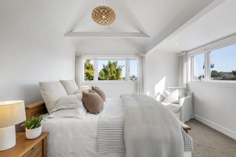 Photo of property in 9 Coronation Street, Belmont, Auckland, 0622