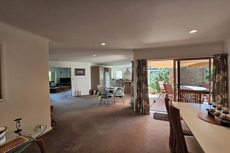 Photo of property in 15 Oreti Crescent, Papamoa Beach, Papamoa, 3118