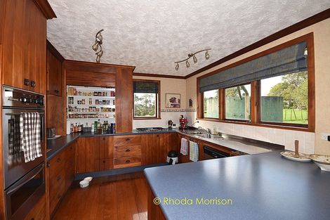 Photo of property in 1908 Paparoa Valley Road, Paparoa, 0571