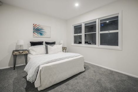 Photo of property in 47 Grande Vue Road, Hillpark, Auckland, 2102