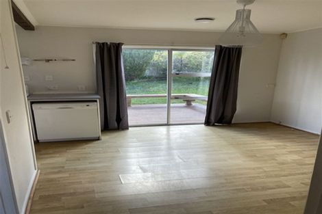 Photo of property in 4 Tadley Court, Goodwood Heights, Auckland, 2105