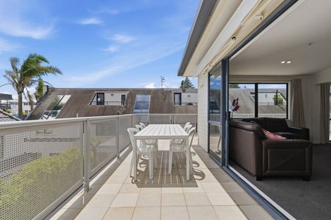 Photo of property in Atlas Apartments, 49 Maunganui Road, Mount Maunganui, 3116