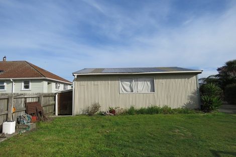 Photo of property in 141 Derby Street, Westport, 7825