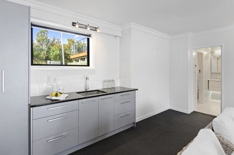 Photo of property in 37 Penruddock Rise, Westmorland, Christchurch, 8025