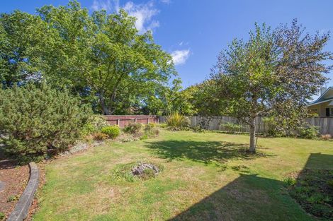 Photo of property in 27 Langston Avenue, Palmerston North, 4414