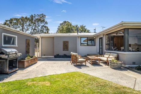 Photo of property in 89 High Street, Oxford, 7430