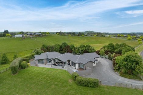 Photo of property in 19 Jg Wilson Drive, Waipukurau, 4281