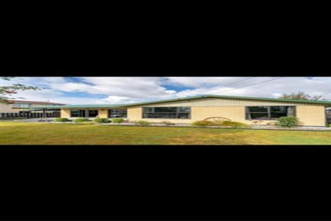 Photo of property in 15 Cross Street, Milton, 9220