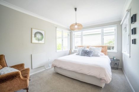 Photo of property in 579 Featherston Street, Roslyn, Palmerston North, 4414