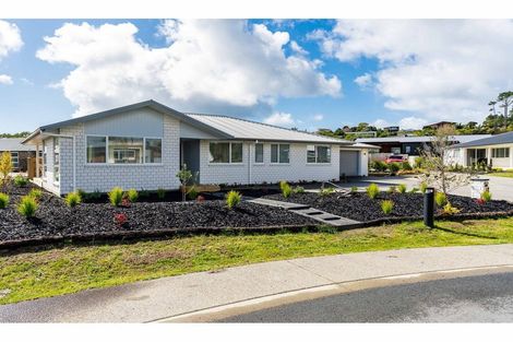 Photo of property in 9 Park Rise, Mangawhai Heads, Mangawhai, 0505