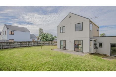 Photo of property in 10 Blumhardt Place, Avondale, Auckland, 1026