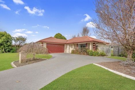 Photo of property in 8 Blarney Place, Casebrook, Christchurch, 8051