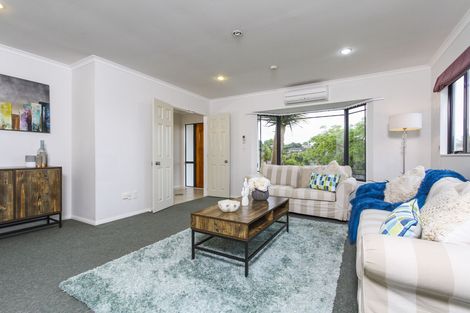 Photo of property in 28 Carnelian Court, Westgate, Auckland, 0614