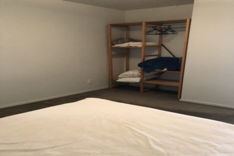 Photo of property in St Paul Apartments, 9e/4 Saint Paul Street, Auckland Central, Auckland, 1010