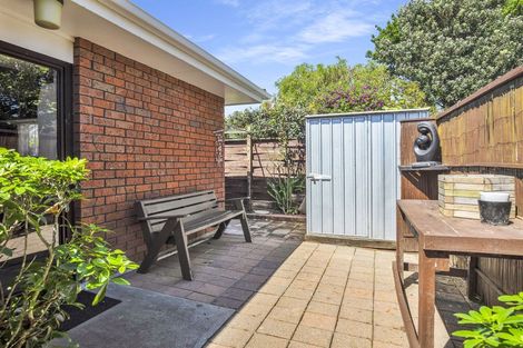 Photo of property in 21a Rosebank Grove, Waikanae, 5036