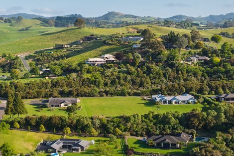 Photo of property in 32 Riverstone Drive, Welcome Bay, Tauranga, 3112