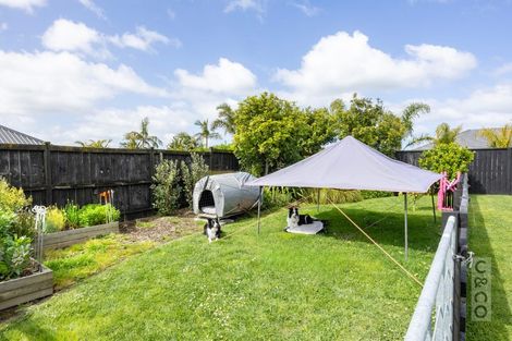 Photo of property in 30 Robert Might Road, Huapai, Kumeu, 0810